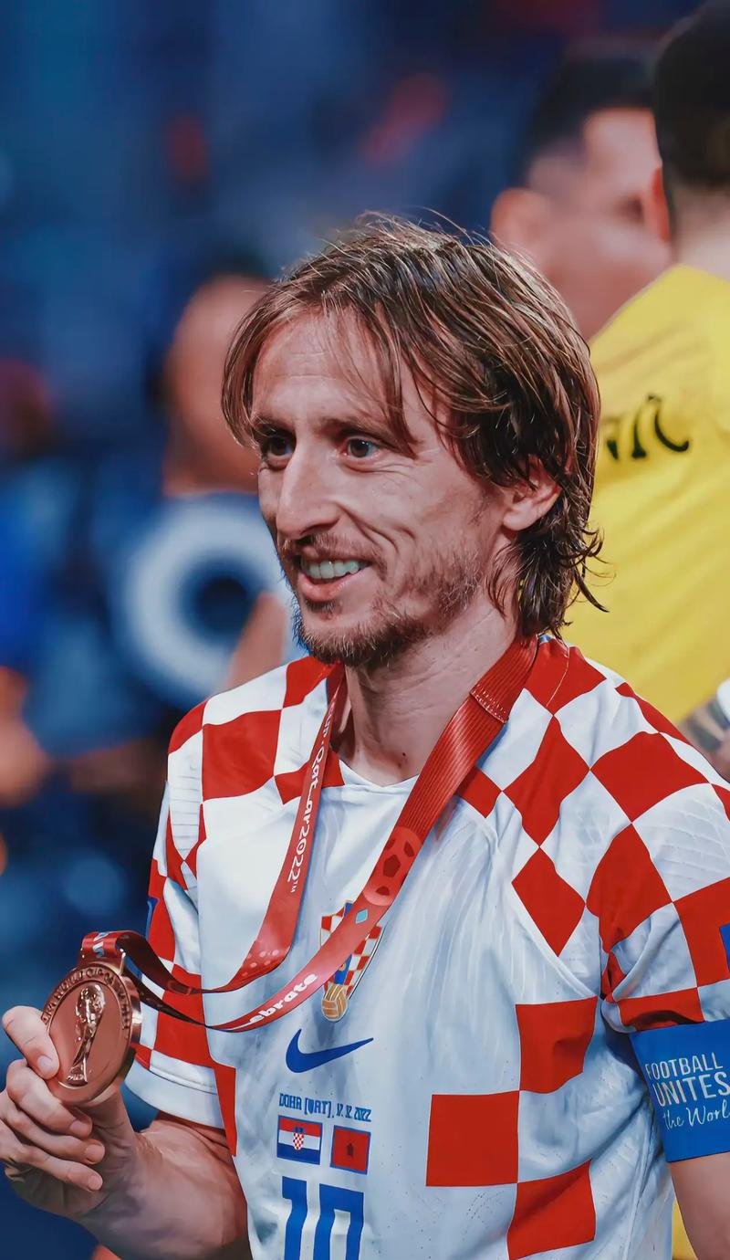 阿德莱德vs狮吼首发：约万诺维奇PK克莱因、奥谢先发