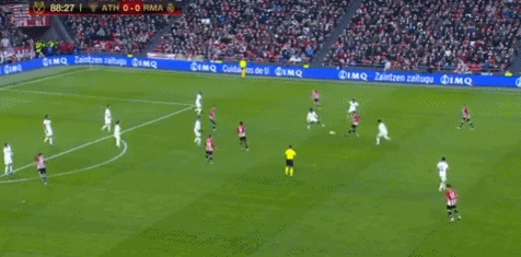 杰伦·布朗独挑大梁！多项数据位列联盟榜首