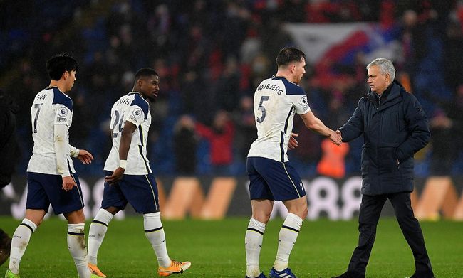 足球世界杯新增三座临时球场，应对球迷增长