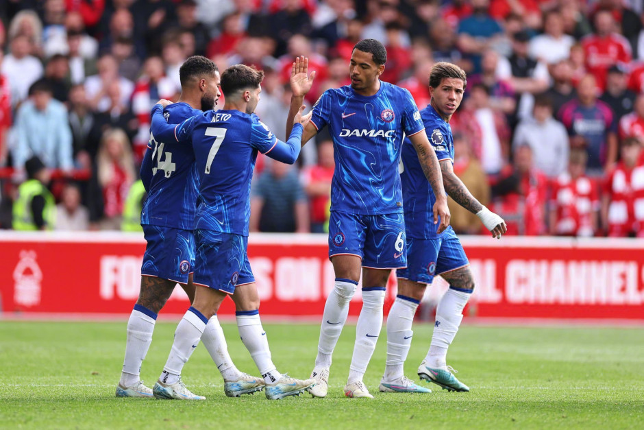 奥运冠军、世界冠军助力羽毛球公益活动