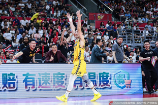 罗体：罗马旧将敦比亚接受测谎，结果显示其实际年龄超过40岁