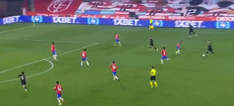 霍芬海姆1-1十人美因茨，比博绝杀被吹，科尔染红，奥尔森乌龙